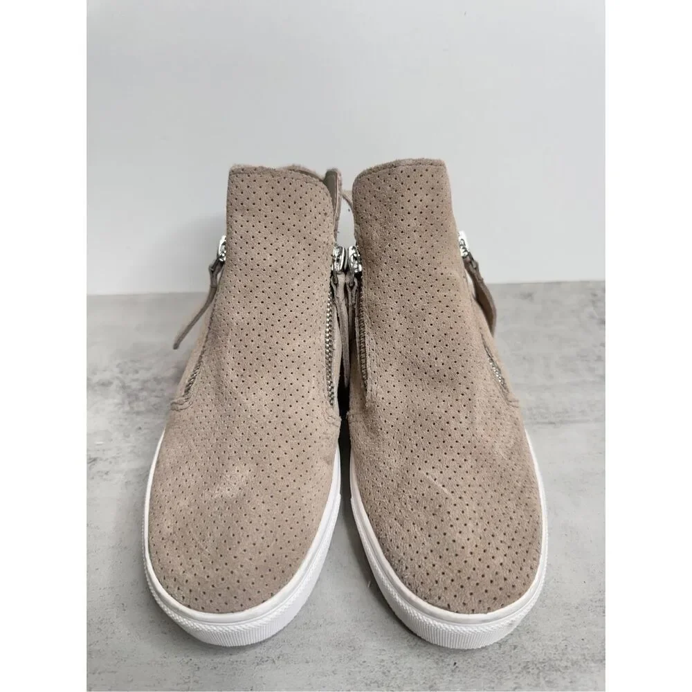 Steve Madden Sneaker Size‎ 5.5 Tan Leather Upper Rubber Sole